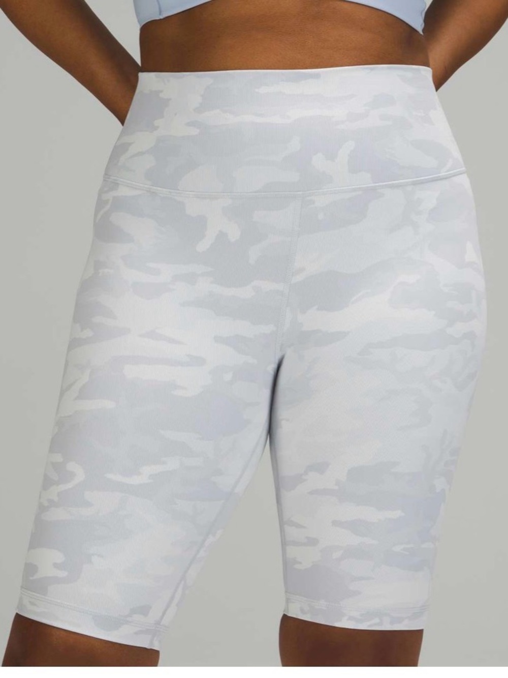 Lululemon Wunder Under Short 10"
*Ribbed